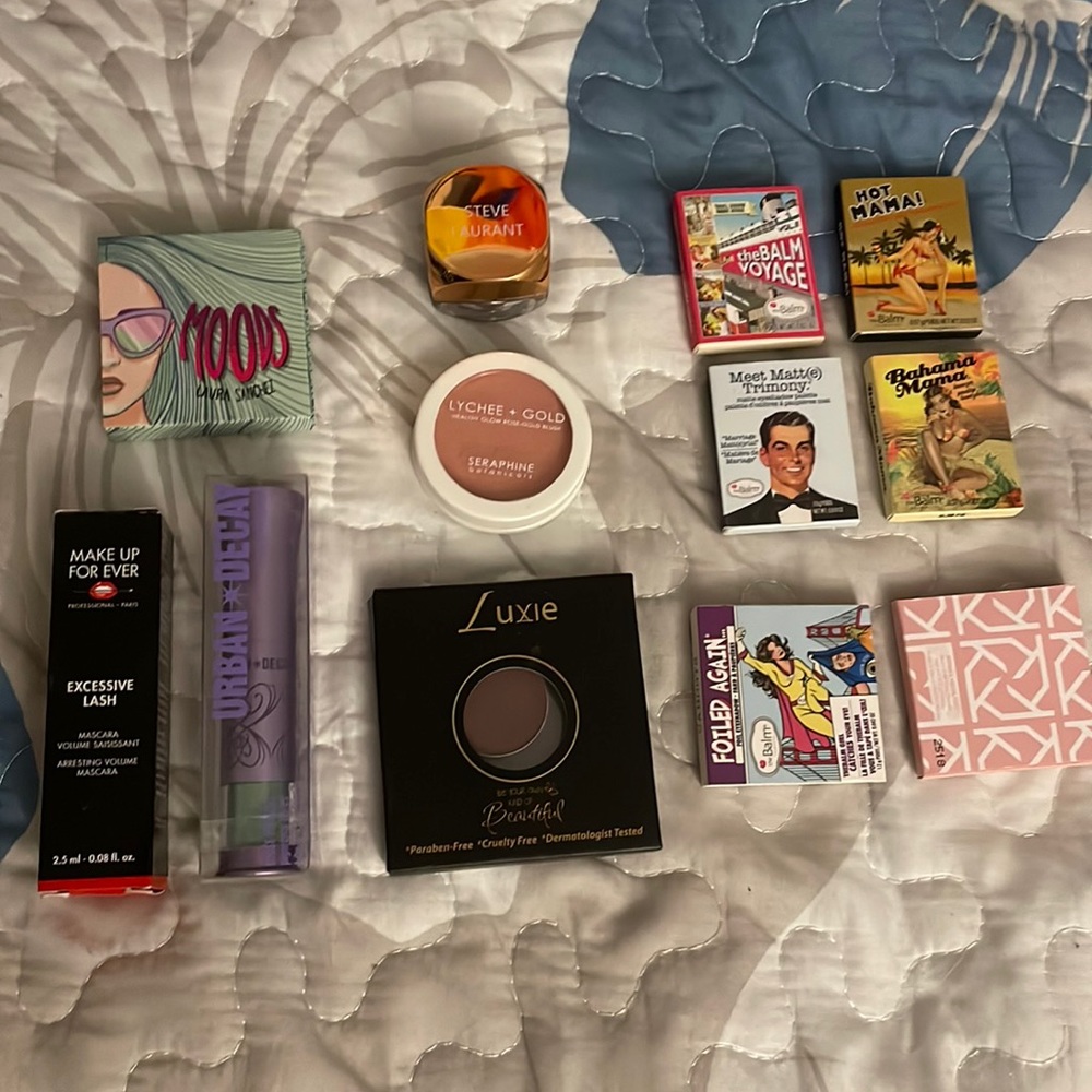 New variety makeup products. 12 items